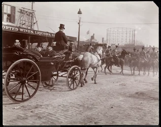 Die Prozession zur Einweihung von Grants Grabmal am Riverside Drive, vermutlich am 27. April 1897, New York